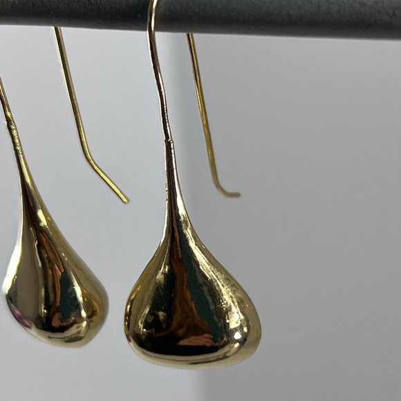 Gold Tone Earrings Pear Shaped Tear Drop Hook 2" Long - Picture 3 of 7